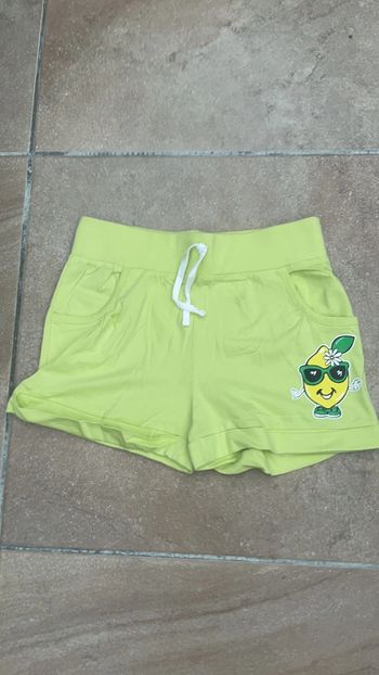 Short jaune citron 12 ans Neuf (n°9)