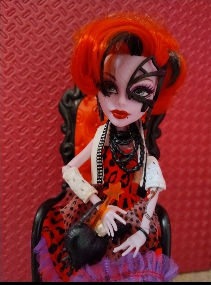 Poupée cheveux rouge Monster High Halloween - photo numéro 2
