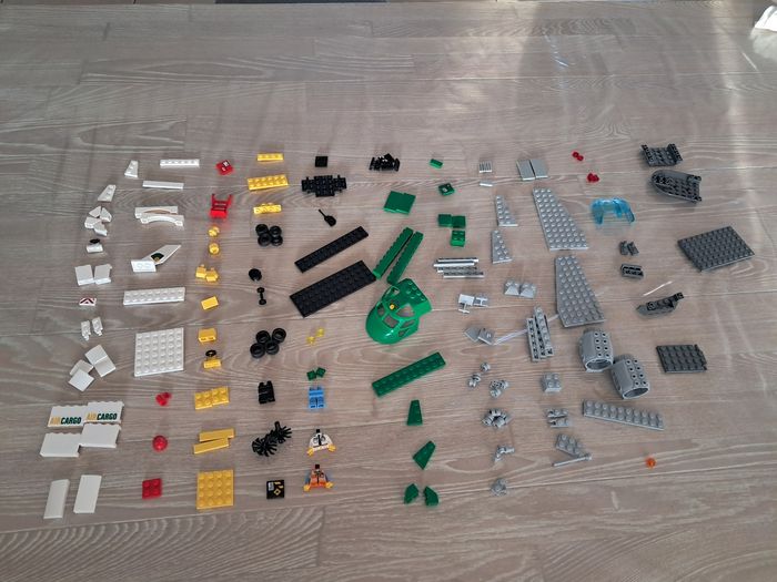 Avion cargo lego city 60101 - photo numéro 4