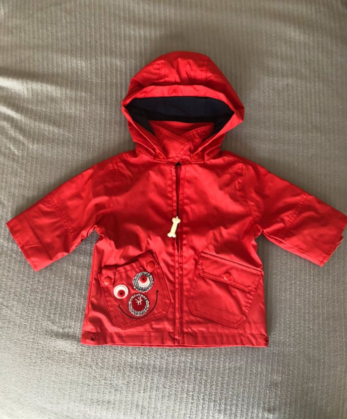 Veste imperméable 6-9 mois