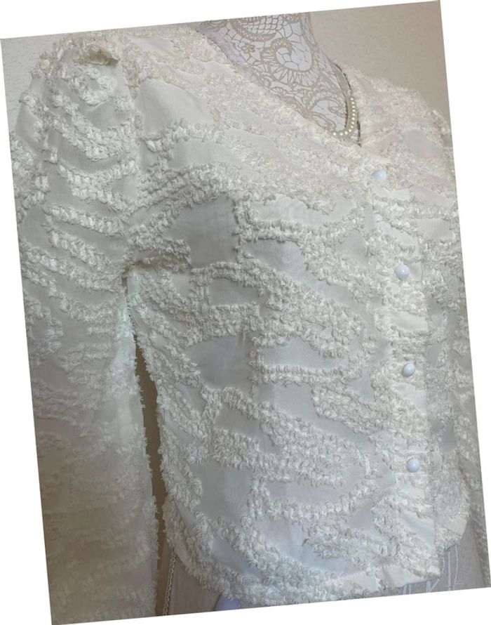 Veste blanche - photo numéro 3