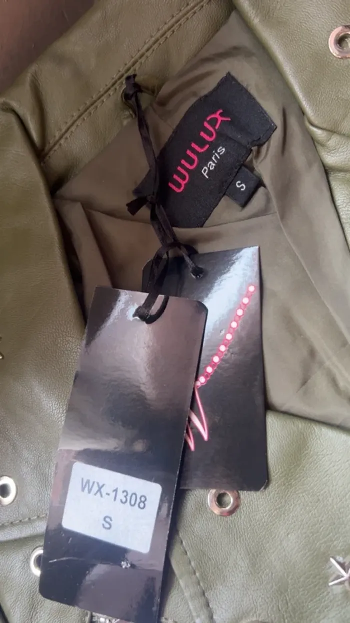 Veste en cuir - photo numéro 2