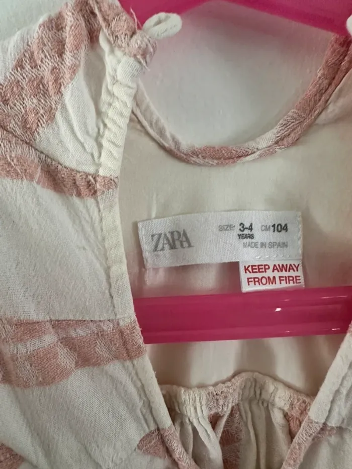 Superbe robe Zara - photo numéro 2