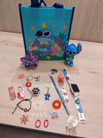 Sac surprise Stitch complet – accessoires + montre – Idée cadeau enfant 💙
