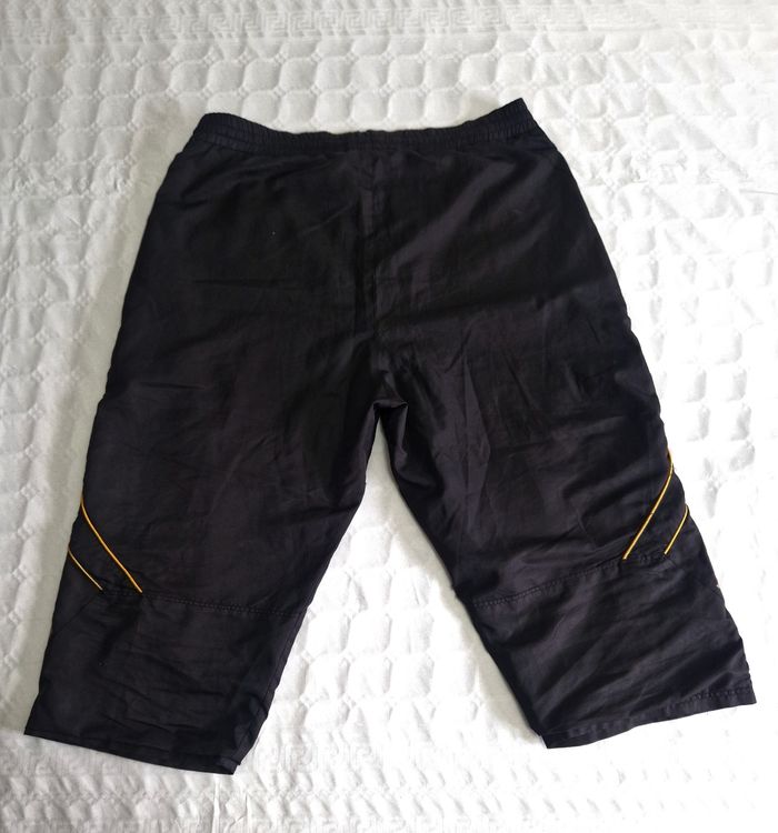Pantalon court / pantacourt  / survêtement  , homme Airness  , taille L - photo numéro 2