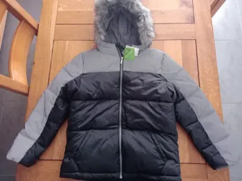 Doudoune neuve 12 ans