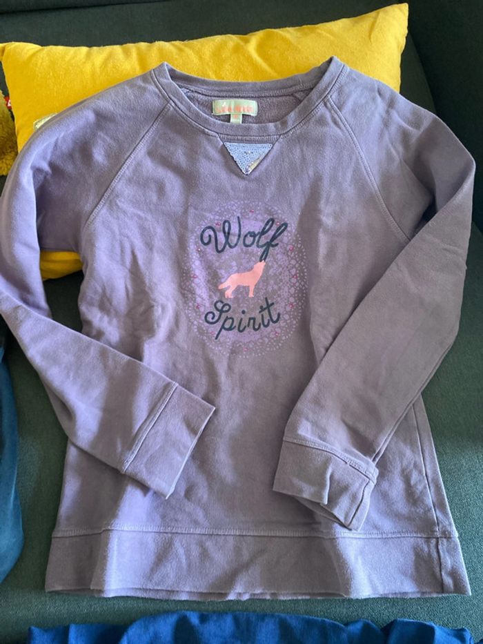 Lot deux sweat et une veste sport - photo numéro 4