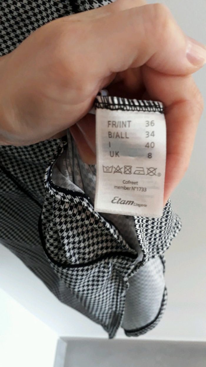 Nuisette / Chemise de nuit Etam taille 36 en très bon état - photo numéro 5