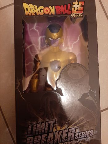 Golden Freeza Bandai Limit Breaker