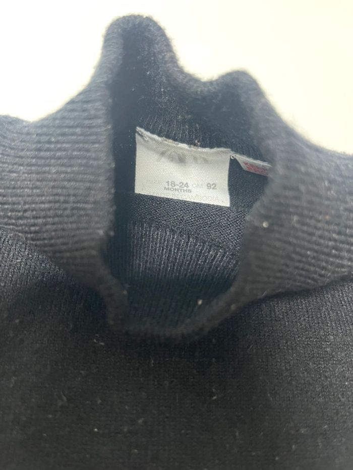 Pull noir Zara - photo numéro 2
