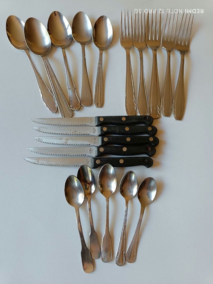 Couverts inox x 20 ( 5 de chaque) - photo numéro 5