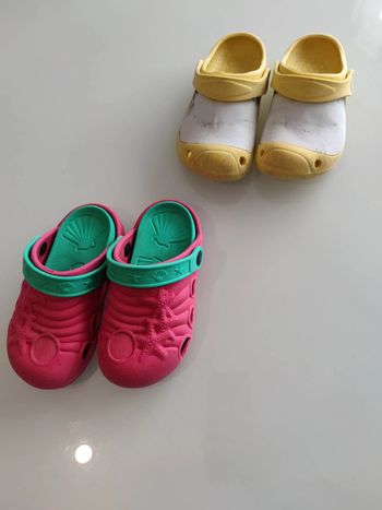 Lot de paire de crocs