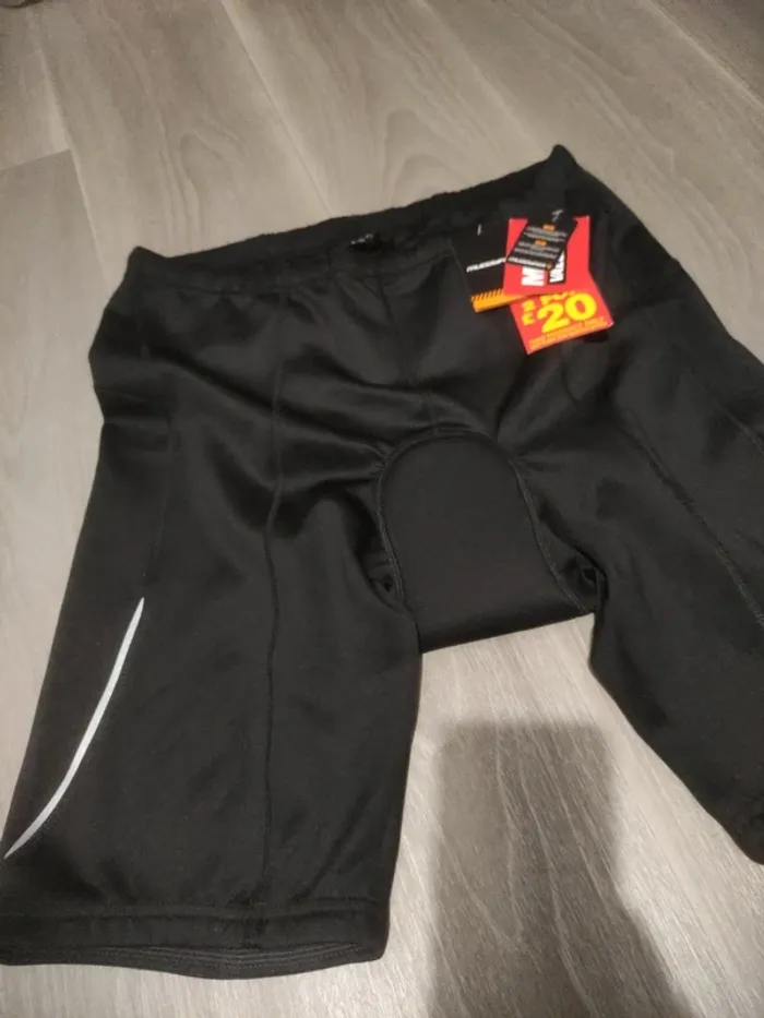 Cycliste vélo taille 3XL neuf avec étiquette - photo numéro 2