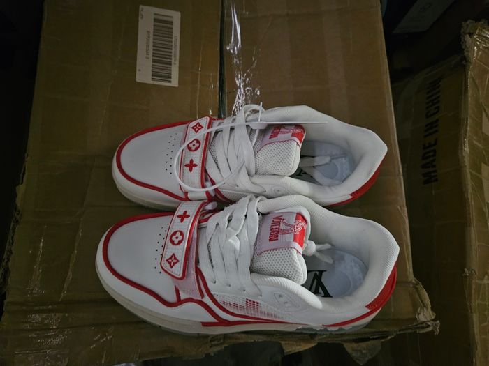 Basket chaussure taille 43 neuve - photo numéro 4