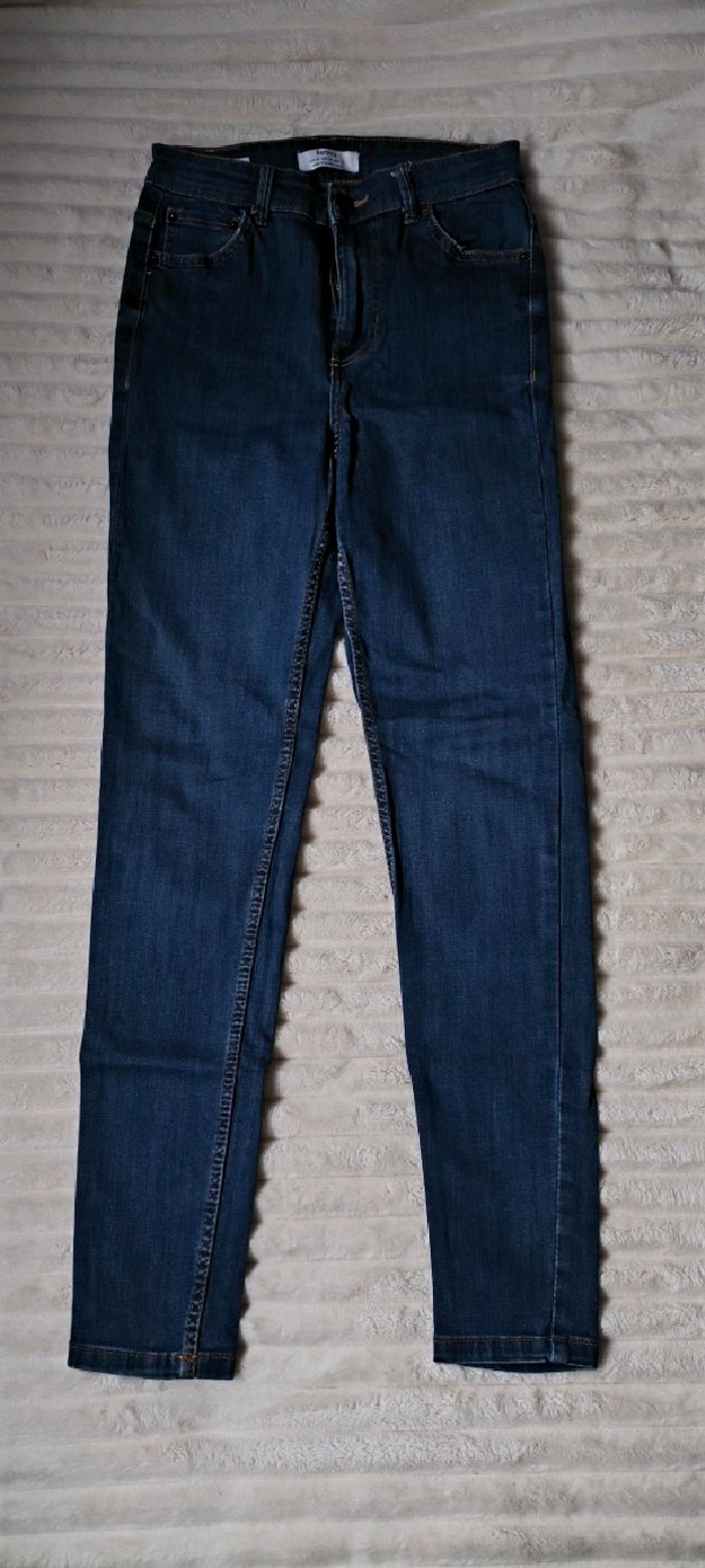 Jean slim Bershka T36-S
