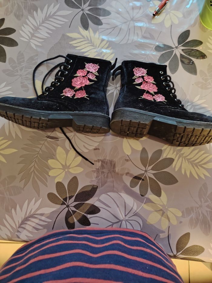 Très belle bottines plates