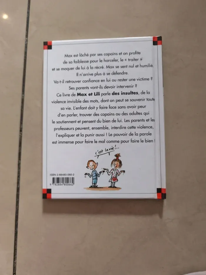 Livre max se fait insulter à la récré - photo numéro 2