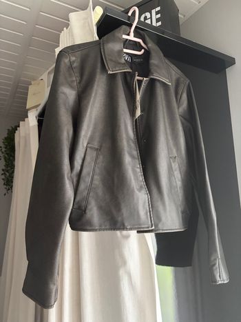 Veste faux cuir grainé Zara 