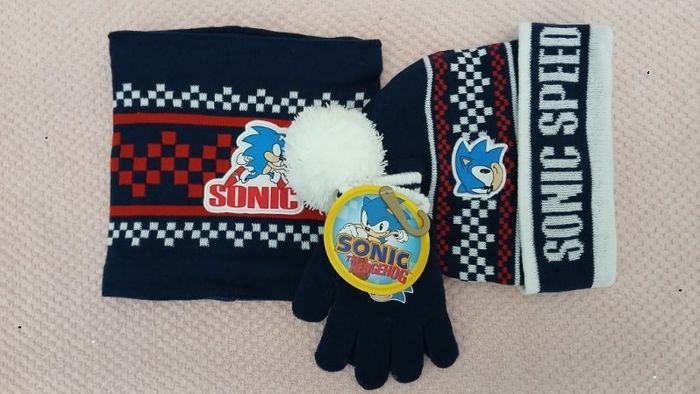 Ensemble bonnet snood gants sonic