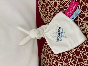 Doudou mouchoir lapin Doudou et Compagnie La garantie doudou