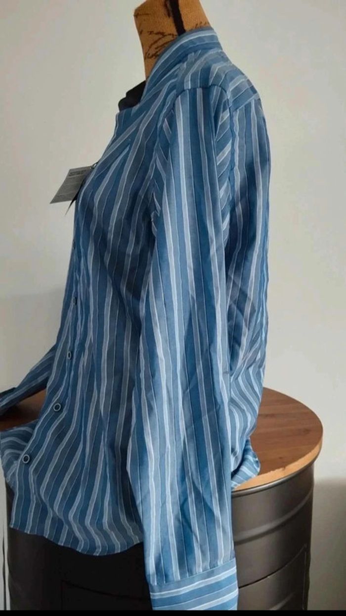 Chemise  bleu rayé  taille  39/40  regular  fit - photo numéro 5