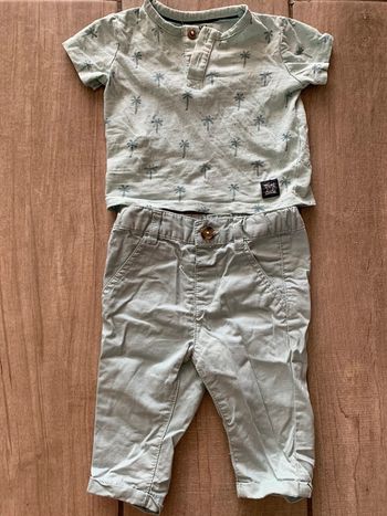 Ensemble pantalon t-shirt