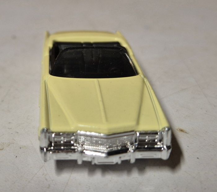 Matchbox 1975 cadillac eldorado voiture miniature métal - photo numéro 2