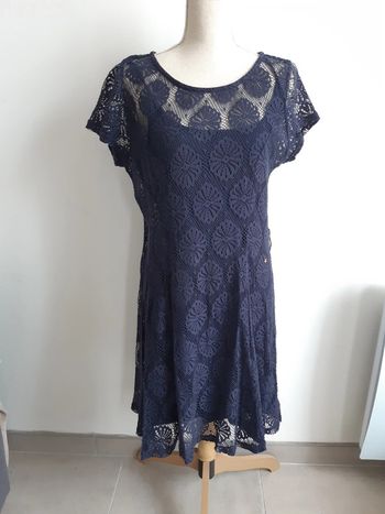 Robe dentelle Hilfiger Denim T38