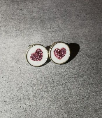 Boucles d'oreilles cœurs en strass rose