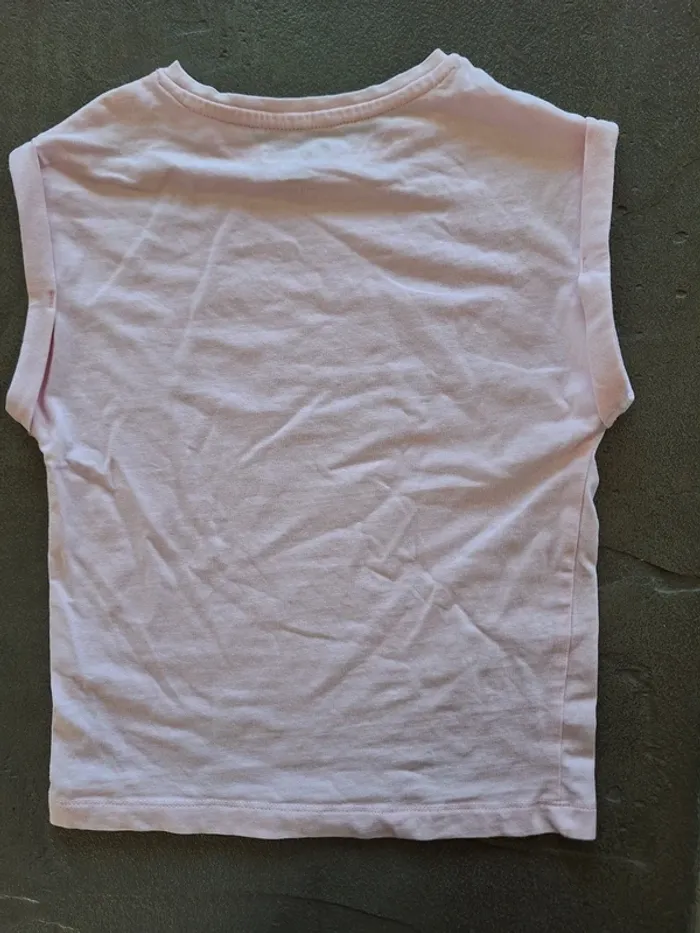 Tee shirt sans manches - photo numéro 4