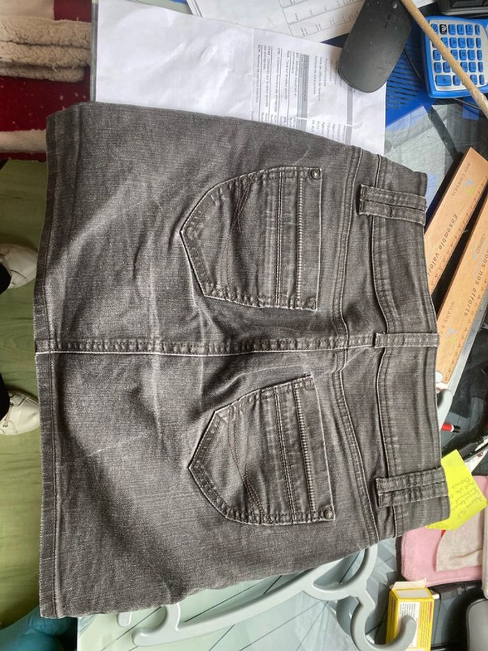 Mini jupe jean gris foncé taille 38 - photo numéro 2