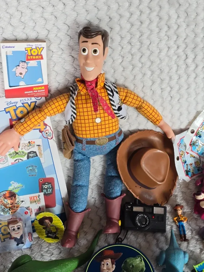 Gros lot de jouets Toy Story - photo numéro 7