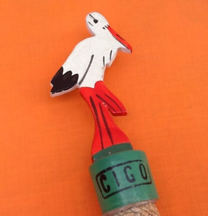 Ancien bouchon de bouteille CIGO Cigogne Bois - photo numéro 5