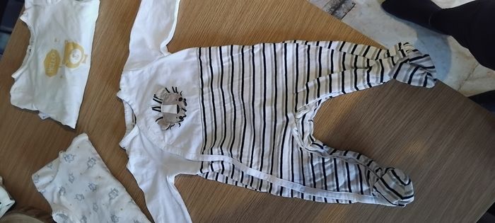 Lot pyjamas fin 9 mois - photo numéro 3