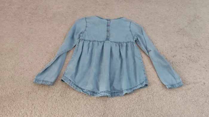 Robe. - photo numéro 2