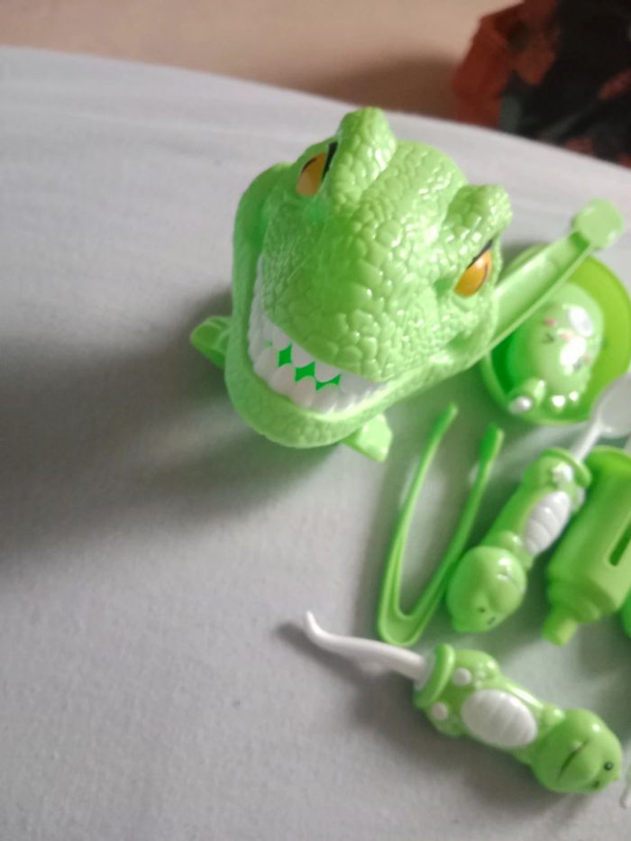Dentiste dinosaure - photo numéro 3