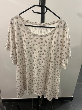 Tee-shirt feuille Taille 3XL.