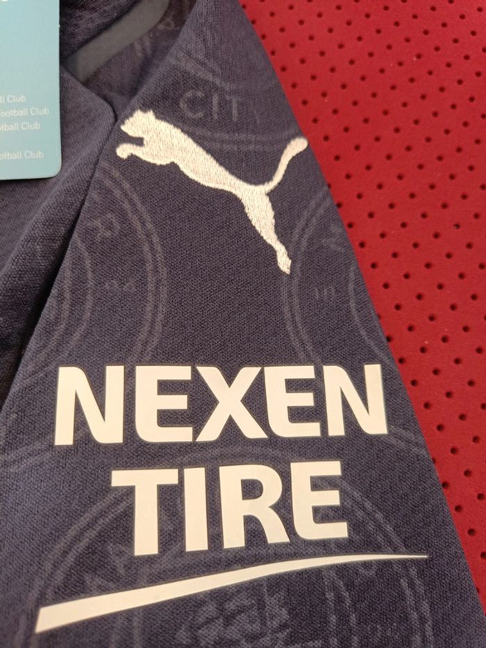 Maillot de foot Manchester City, Puma Authentique Officiel taille enfant 9/10 ans, Neuf - photo numéro 6