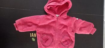 Gilet chaud rouge 1 an