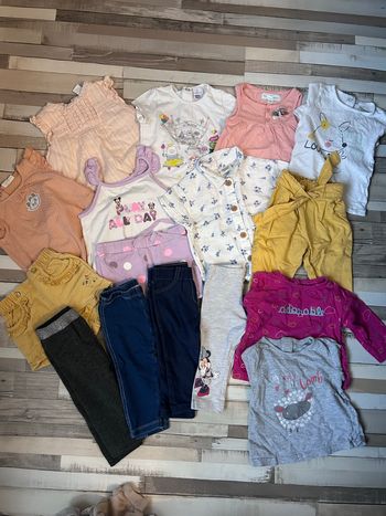 Lot de 16 vêtements bébé fille 6 mois