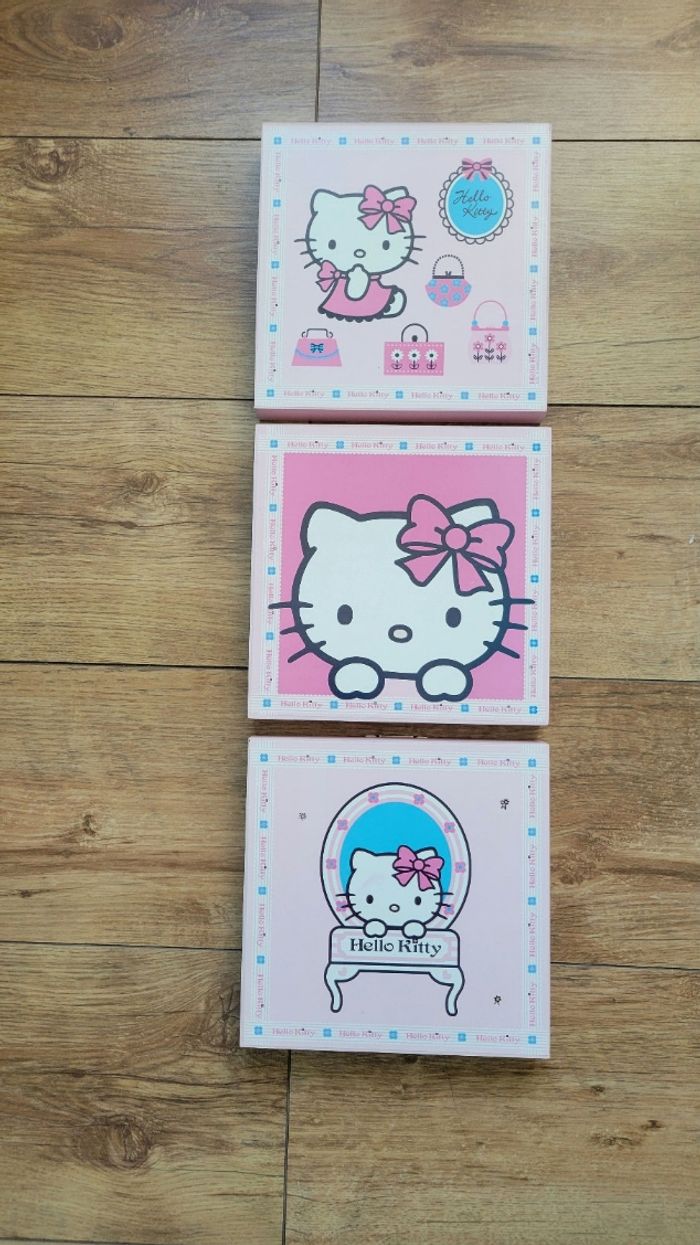Lot de 4 cadres Hello Kitty tbe - photo numéro 4