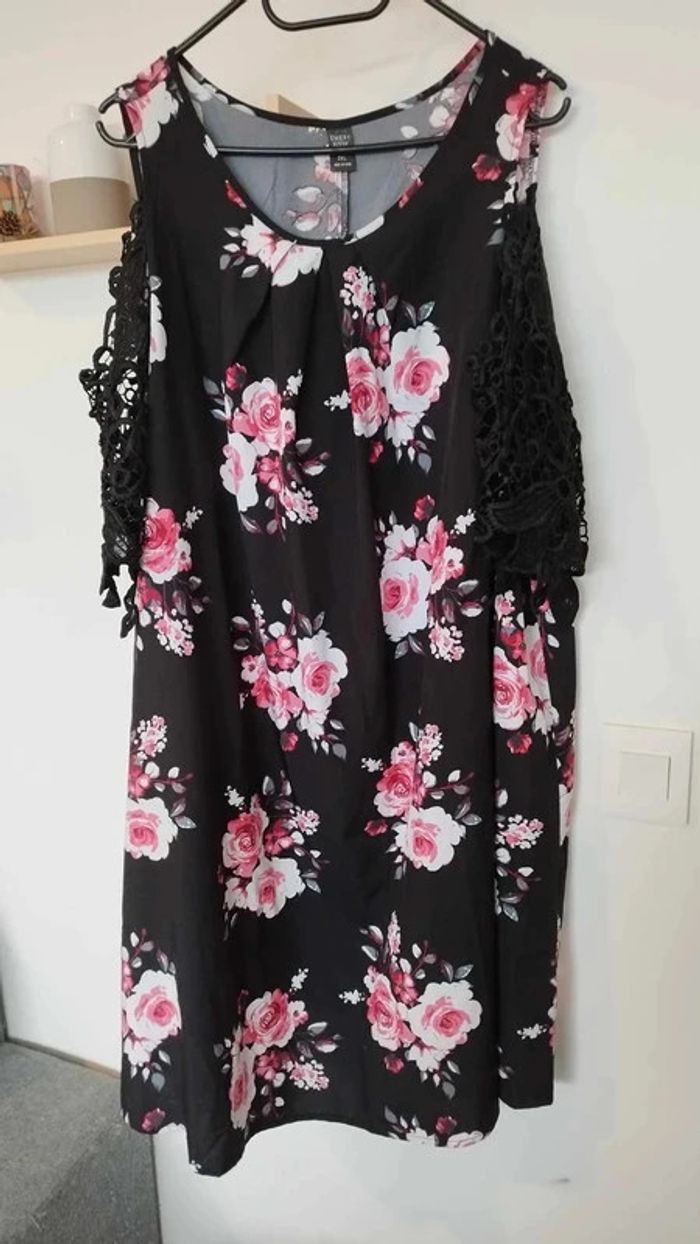Robe fleuri - photo numéro 2