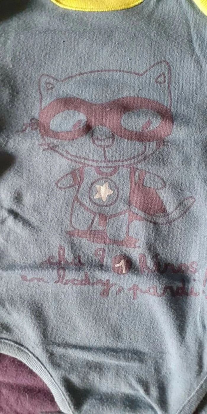 Body 3 mois Du pareil au même - photo numéro 2