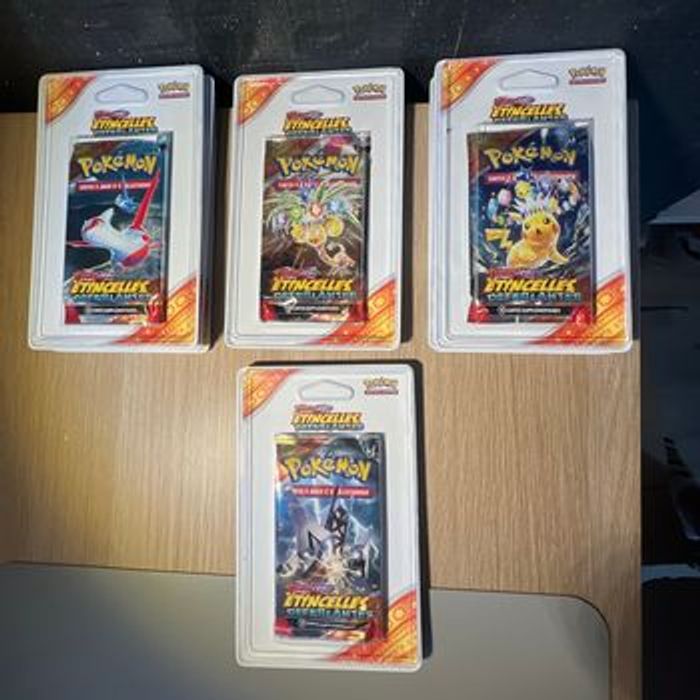 Lot 10 boosters ev 8