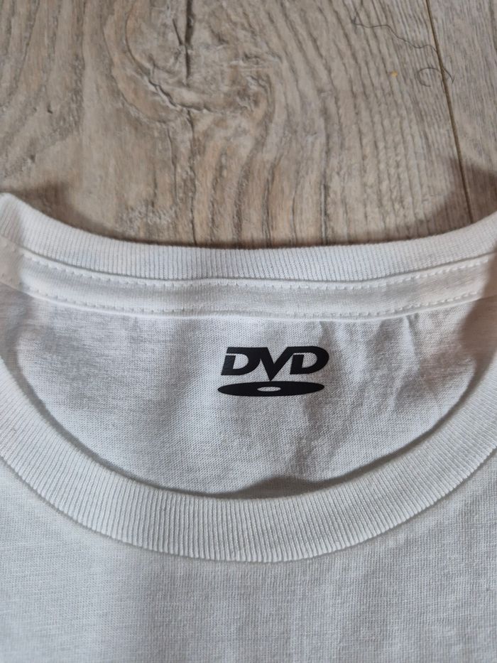 T-shirt blanc dvd vidéo - photo numéro 3