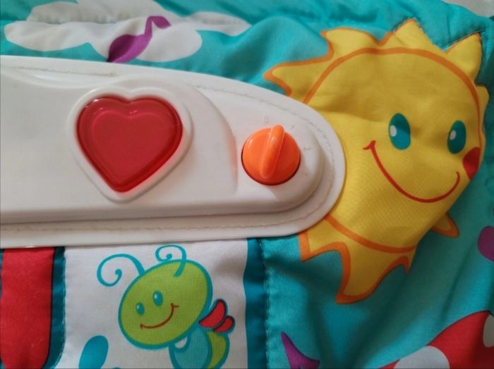 Piano d'éveil "Fisher price" pour bébé 👶🏼 comme neuf - photo numéro 2