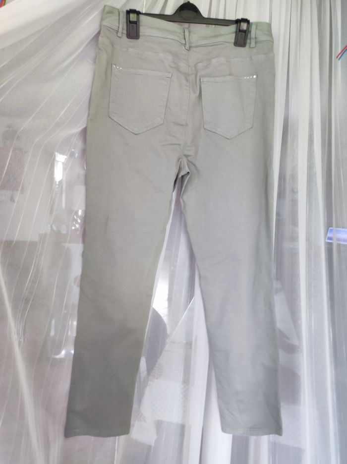 Pantalon kaki clair Taille 42  Armand Thiery Neuf - photo numéro 2