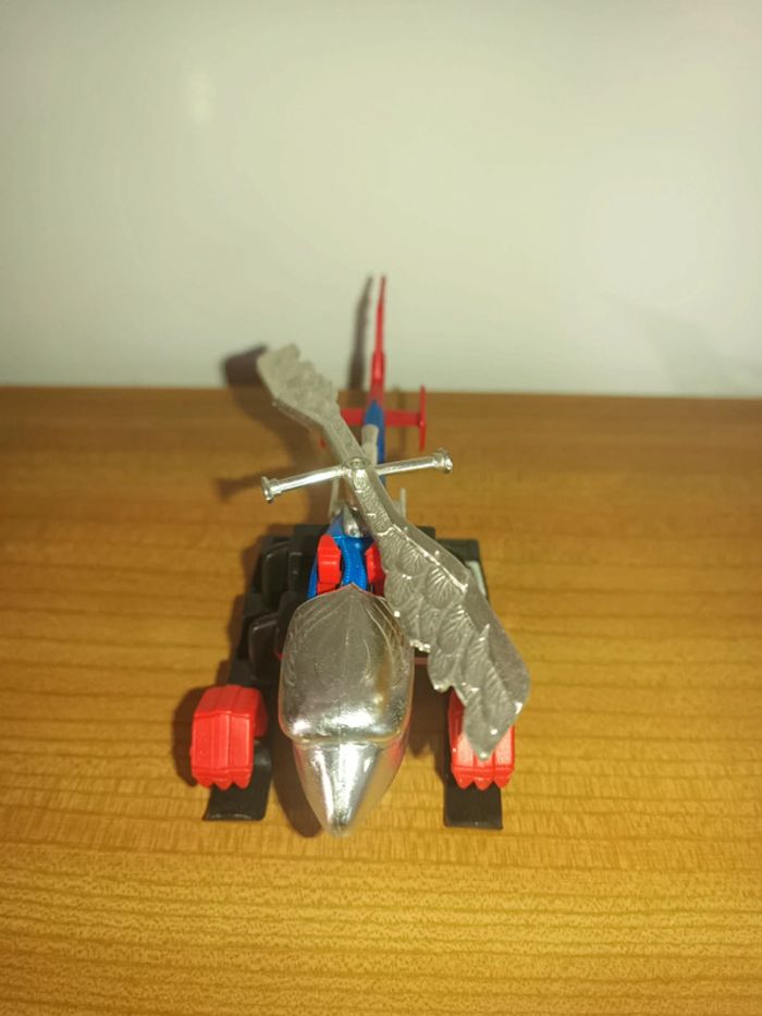 Majorette extranimals Aigle - photo numéro 6