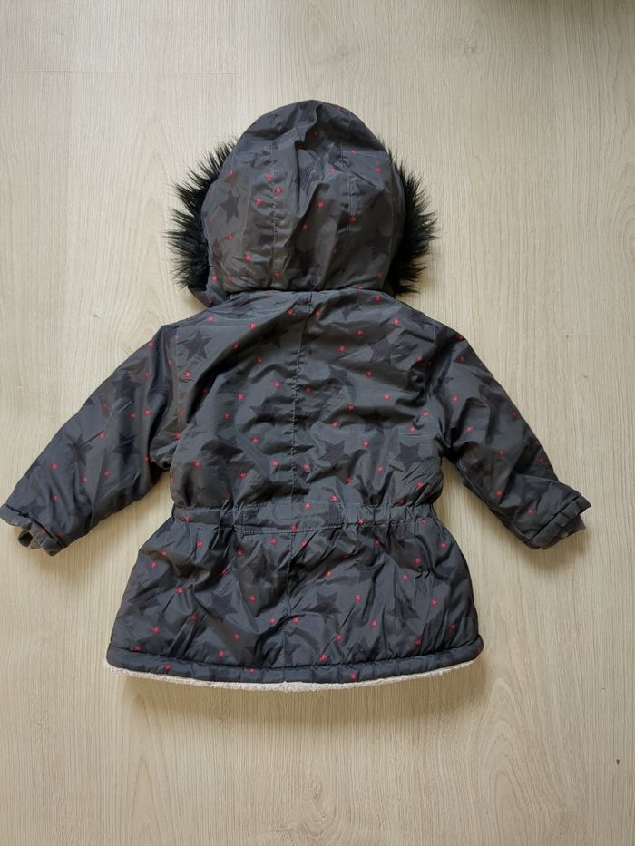 Doudoune étoilée 2 ans - photo numéro 2