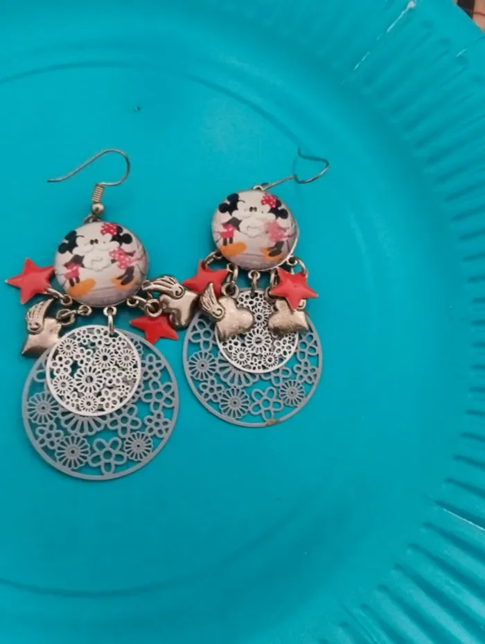 Boucles d'oreilles Mickey et Minnie - photo numéro 3